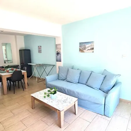 דירה Dream Escape 1 - 6 Min Walk To Kastella Beach! *